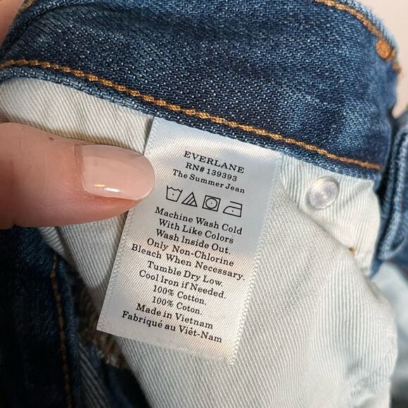EVERLANE The Summer Jean Jeans size 28 High Waisted Medium Wash Ripped Knees - Picture 6 of 6